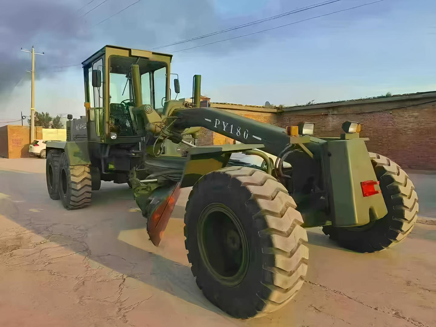 Used TianGong PG180 motor grader