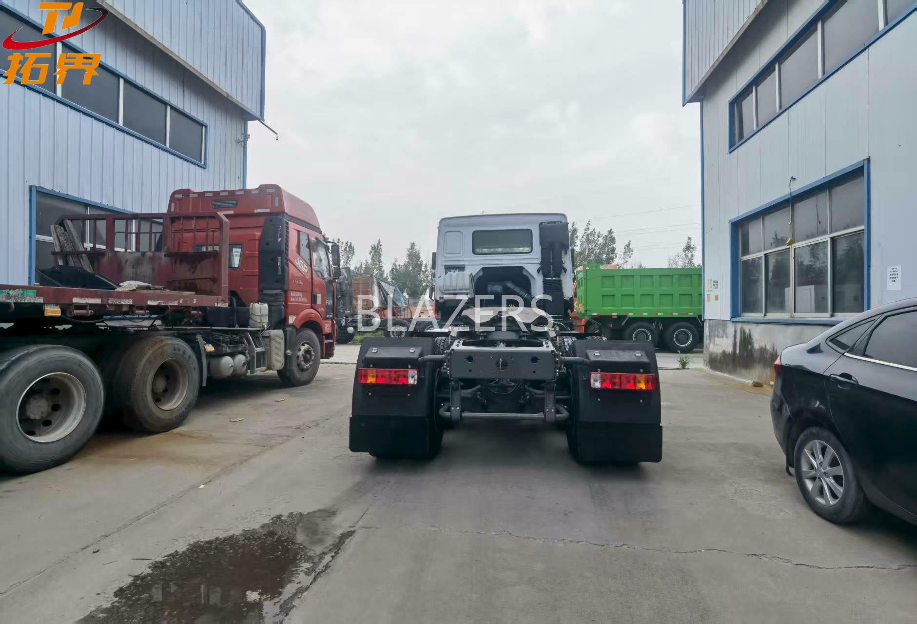 HOWO 6x4 tractor