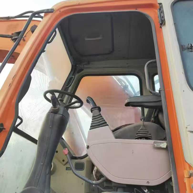 second hand excavator
