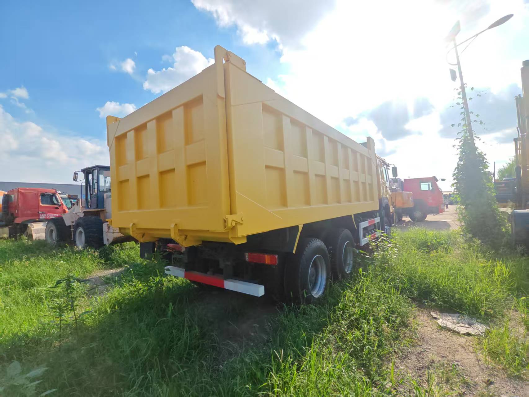 HOWO 6x4 Dump Trucks