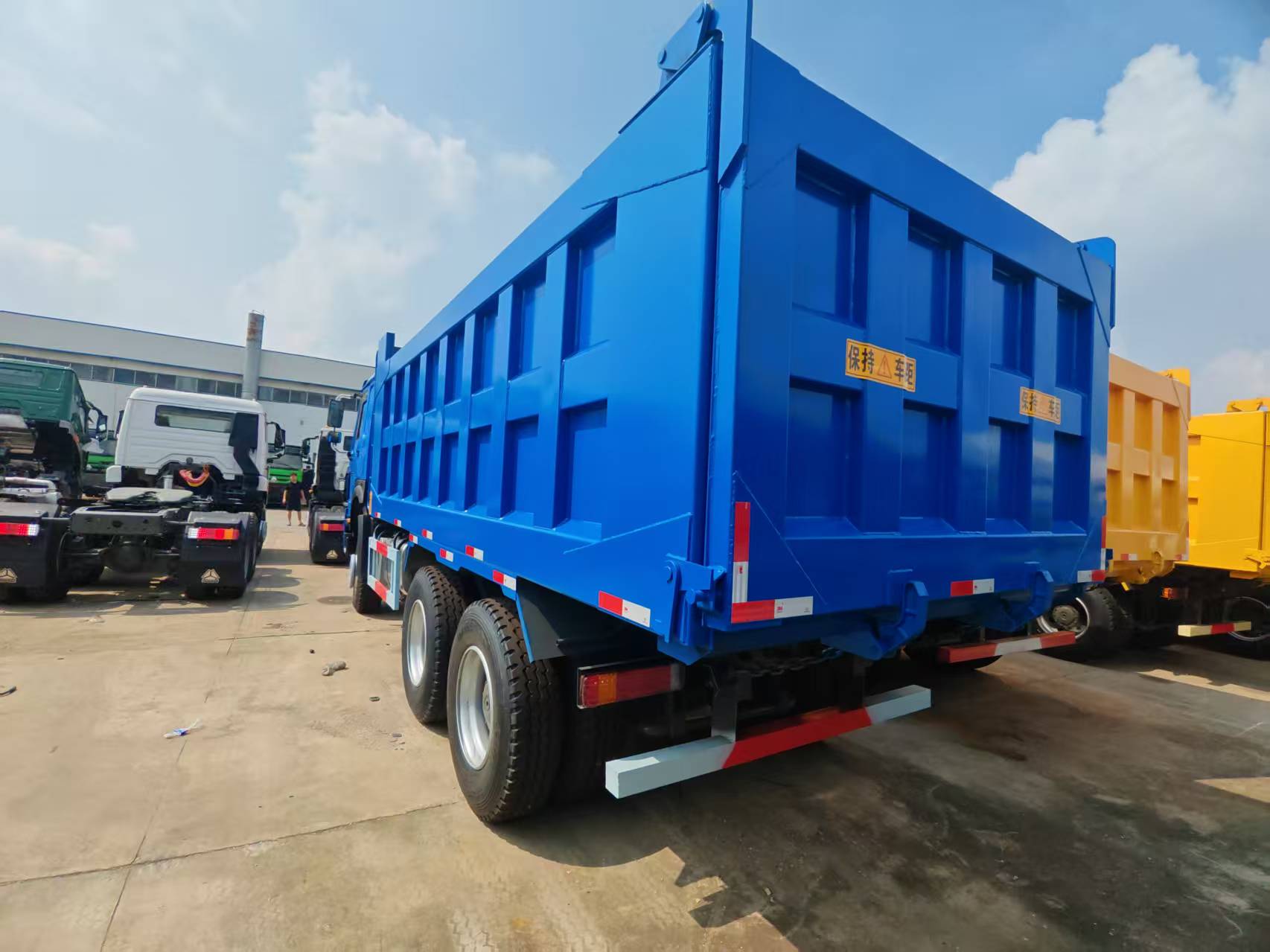used dumper truck