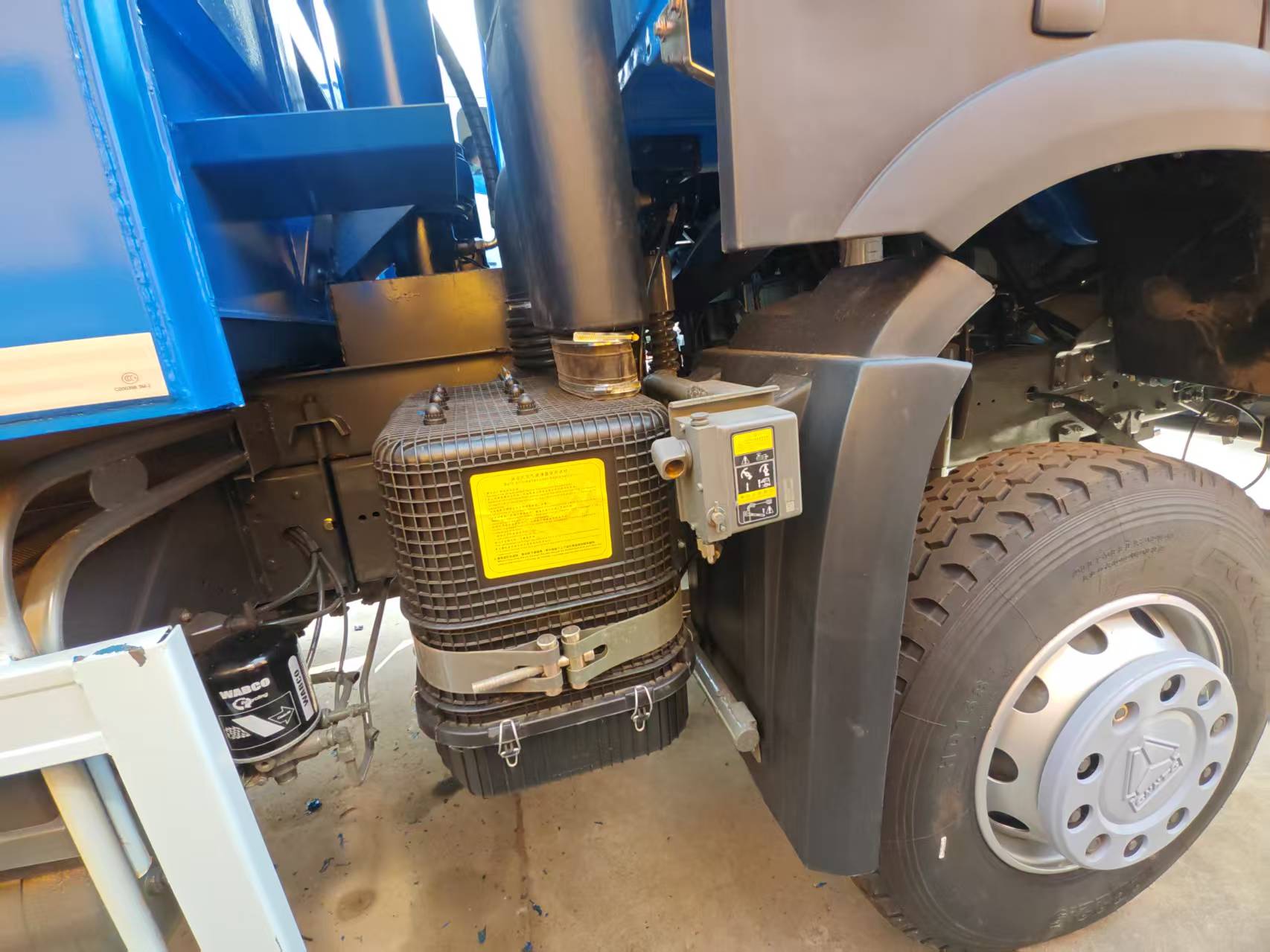 cheaper price dump truck