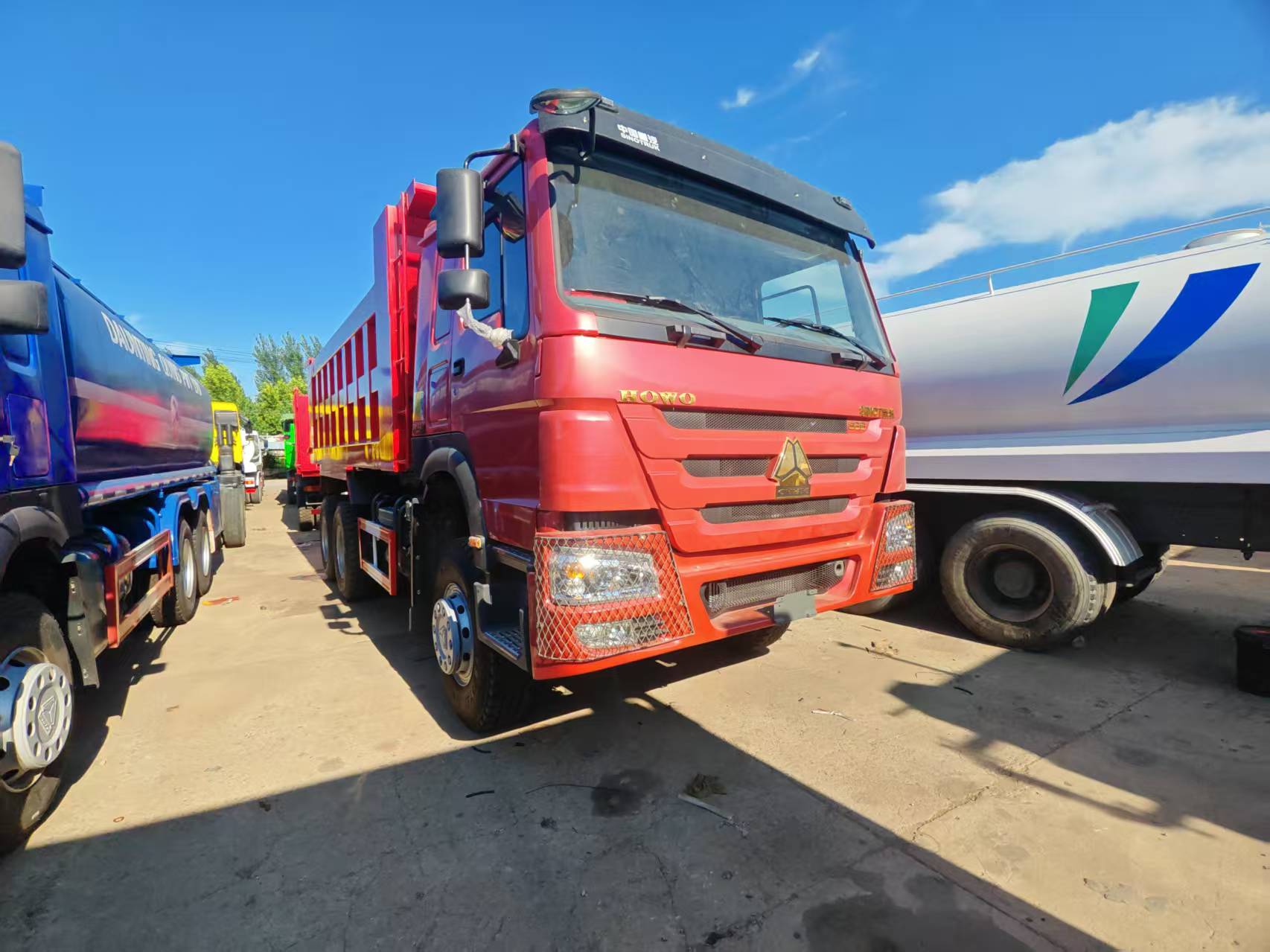 HOWO 6x4 Dump Trucks 
