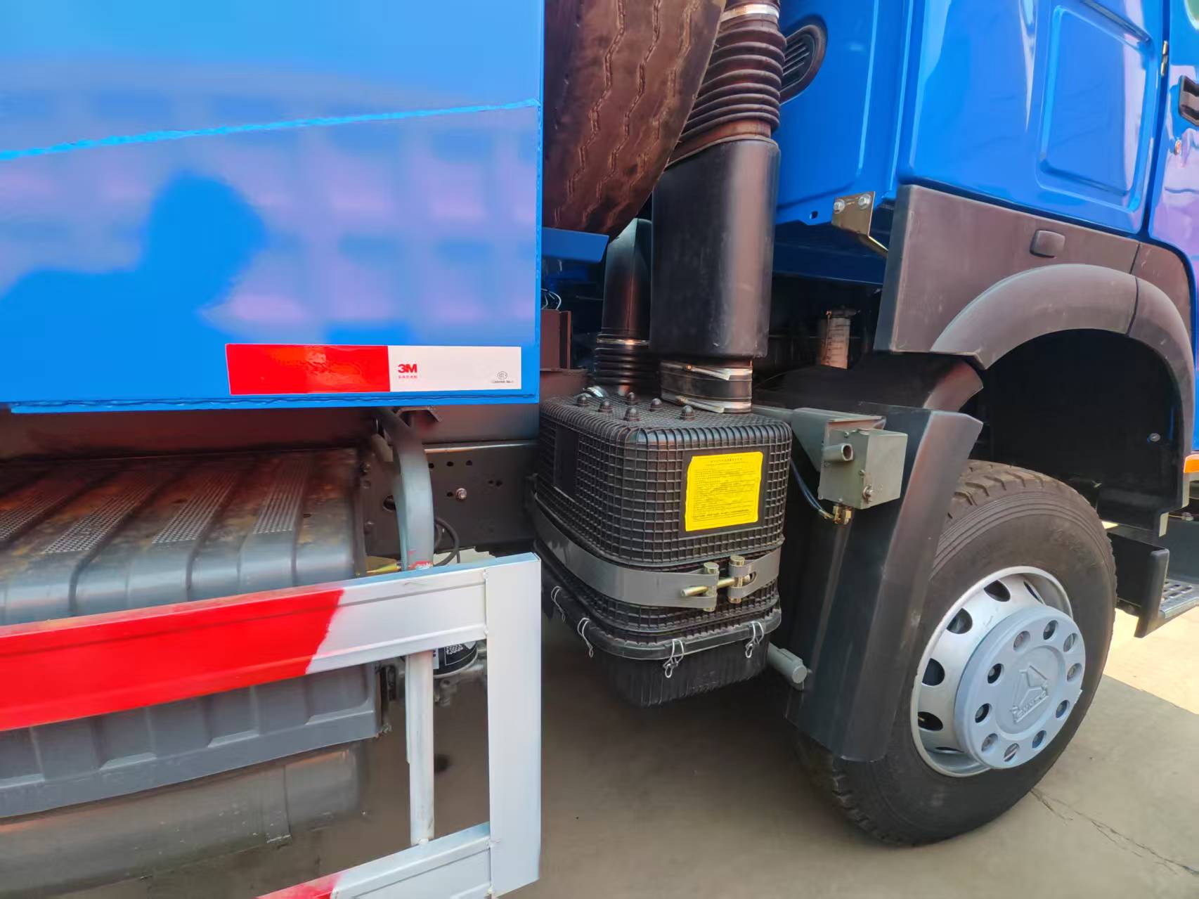 dumper truck