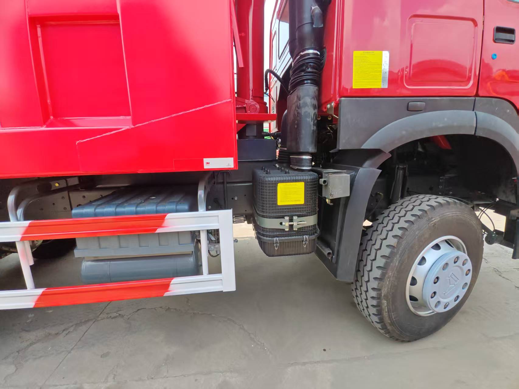 dump truck details