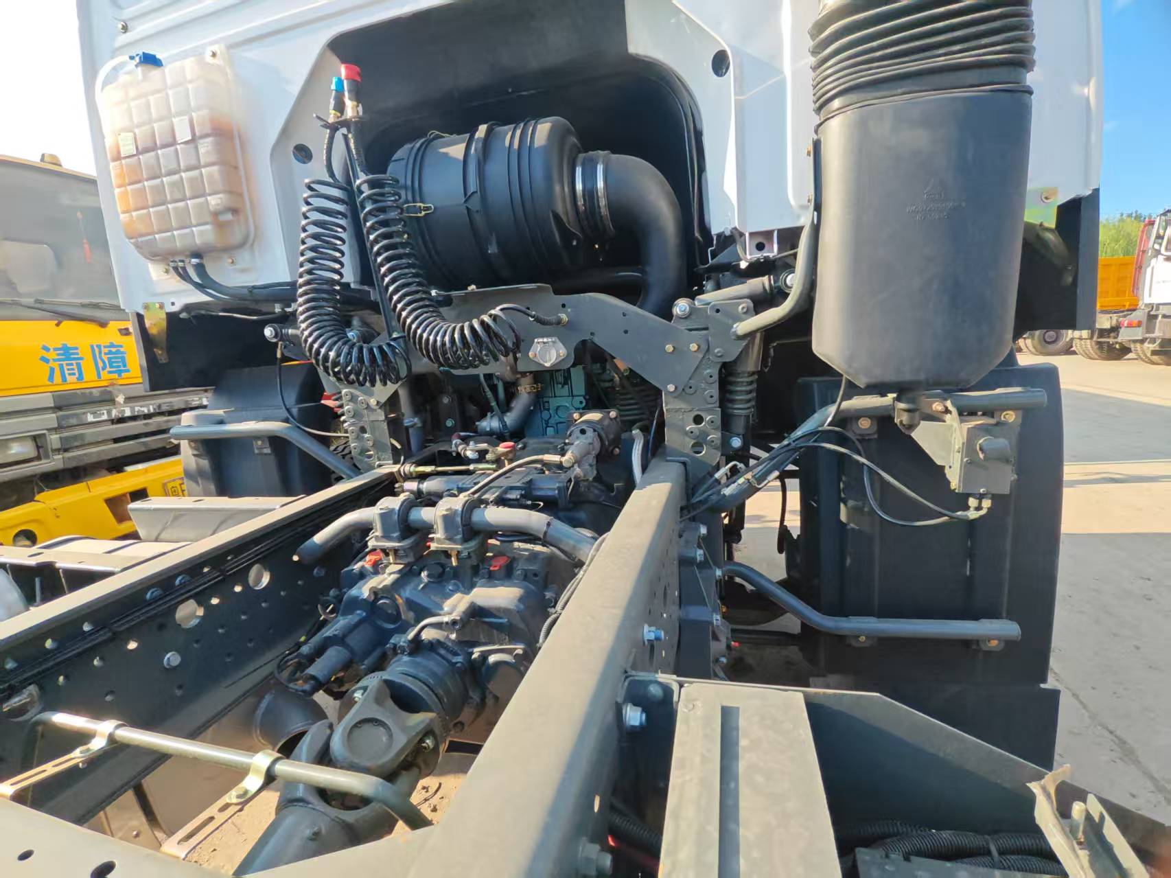 secondhand tractor head