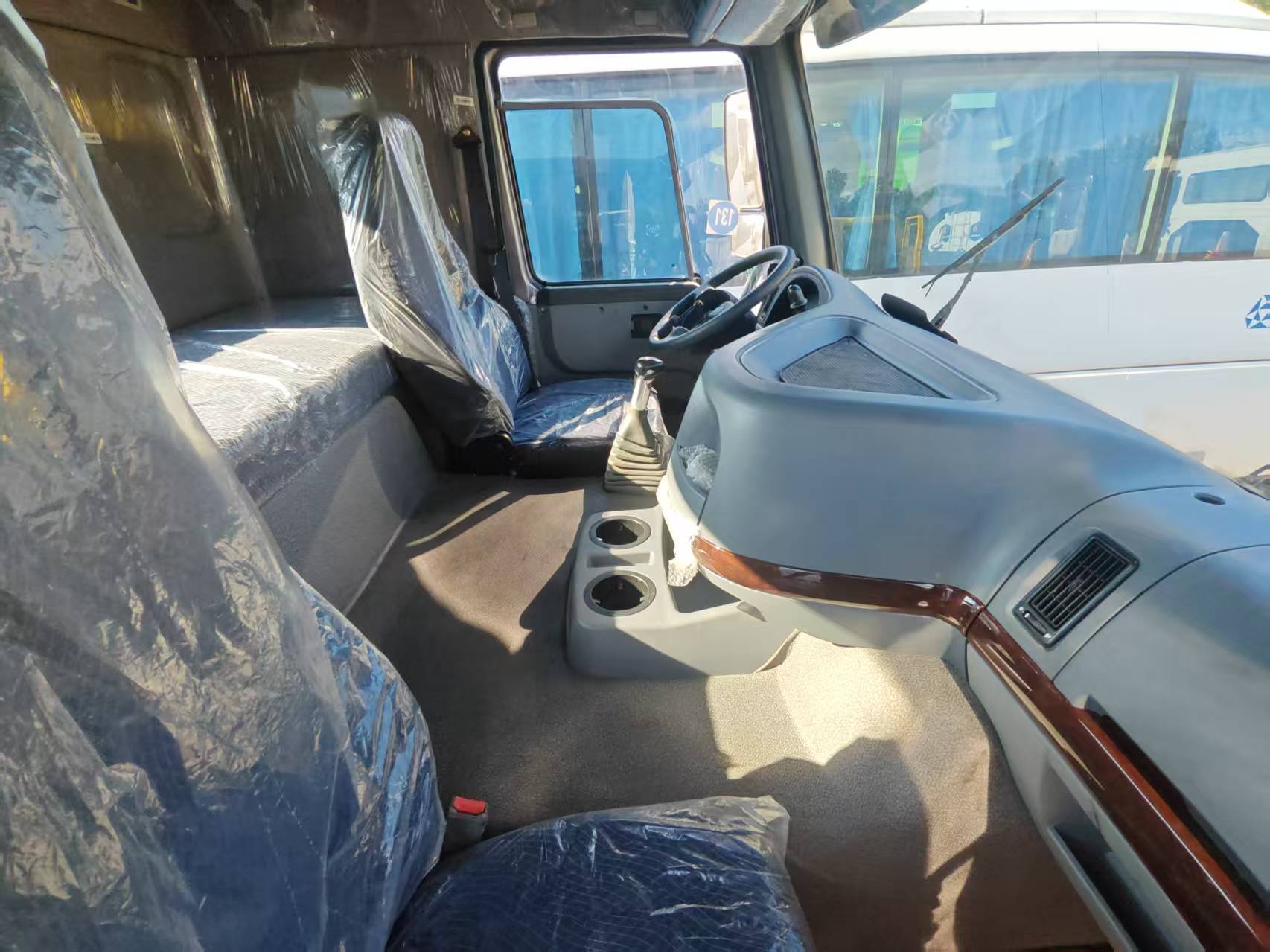 SINOTRUK HOWO 6*4 Tractor Truck