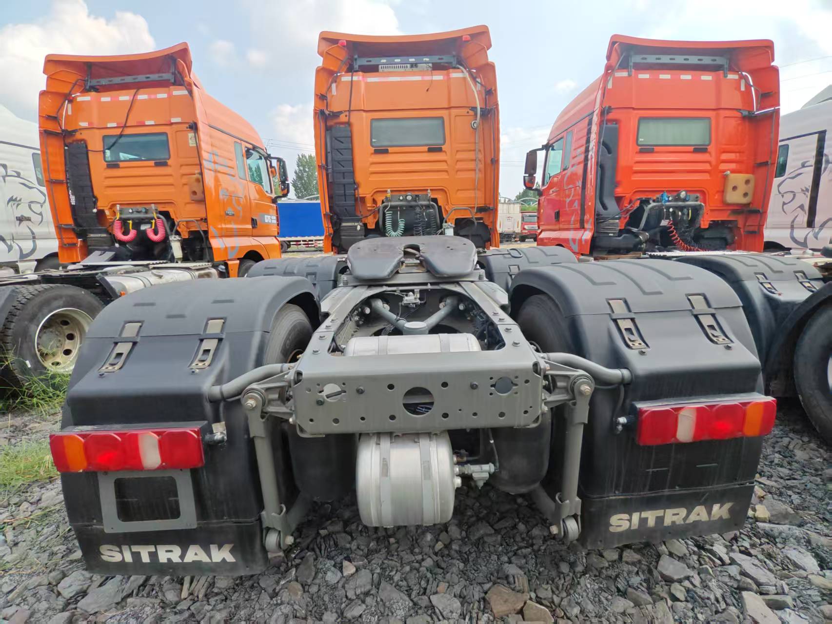 SINOTRUK 6*4 Tractor Truck