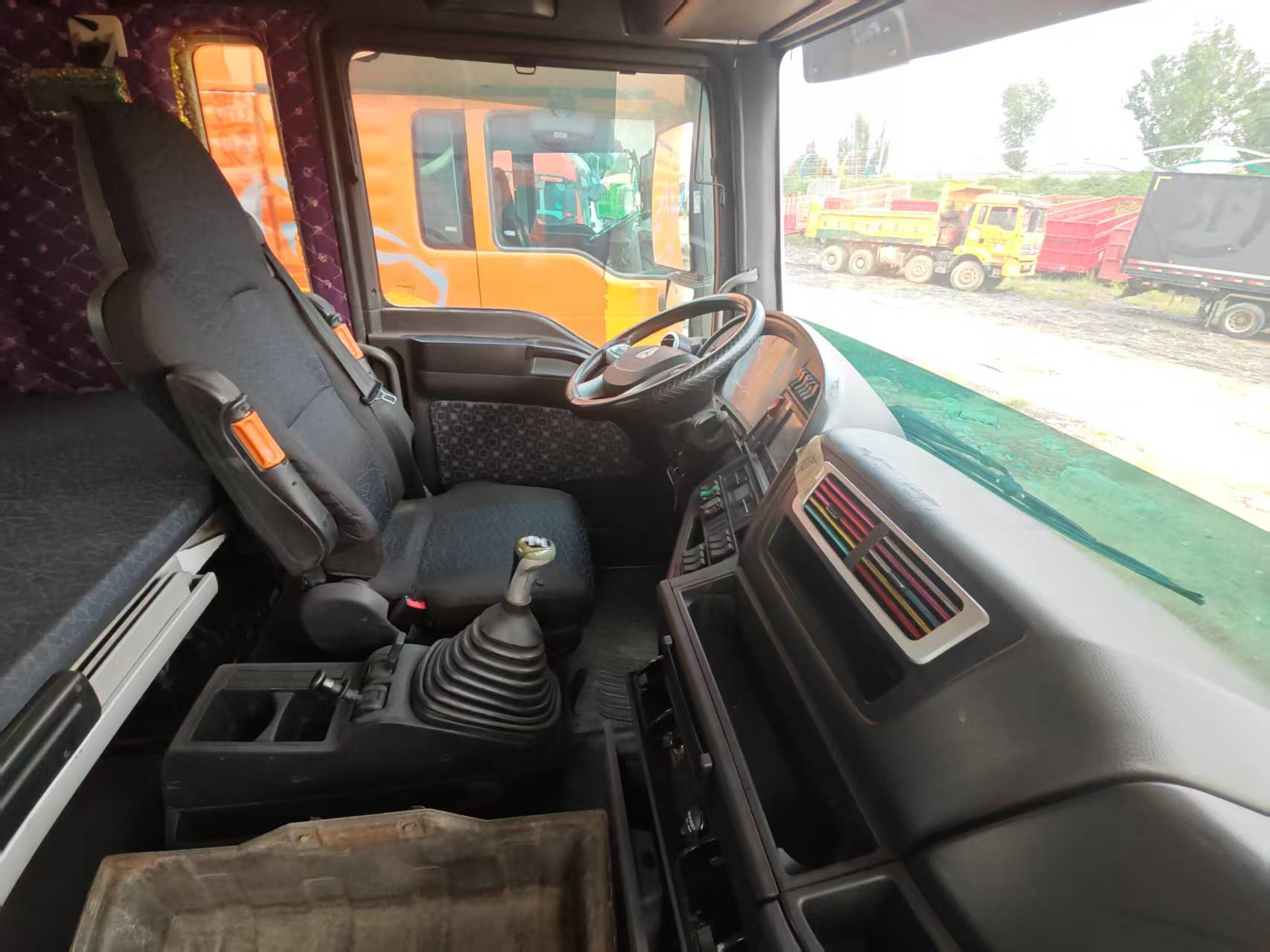 Truck Detail Picture