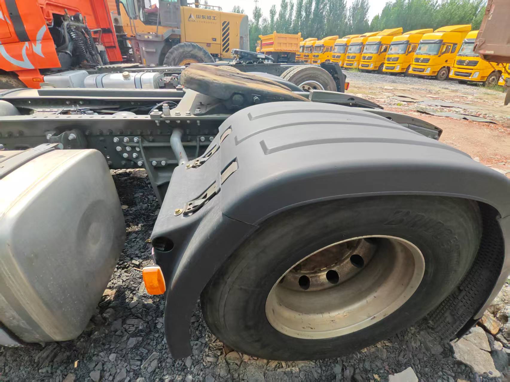 SINOTRUK 4*2 Tractor Truck
