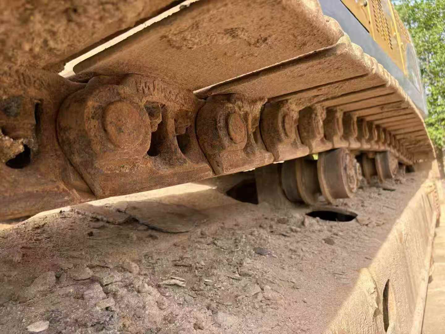 VOLVO EC360