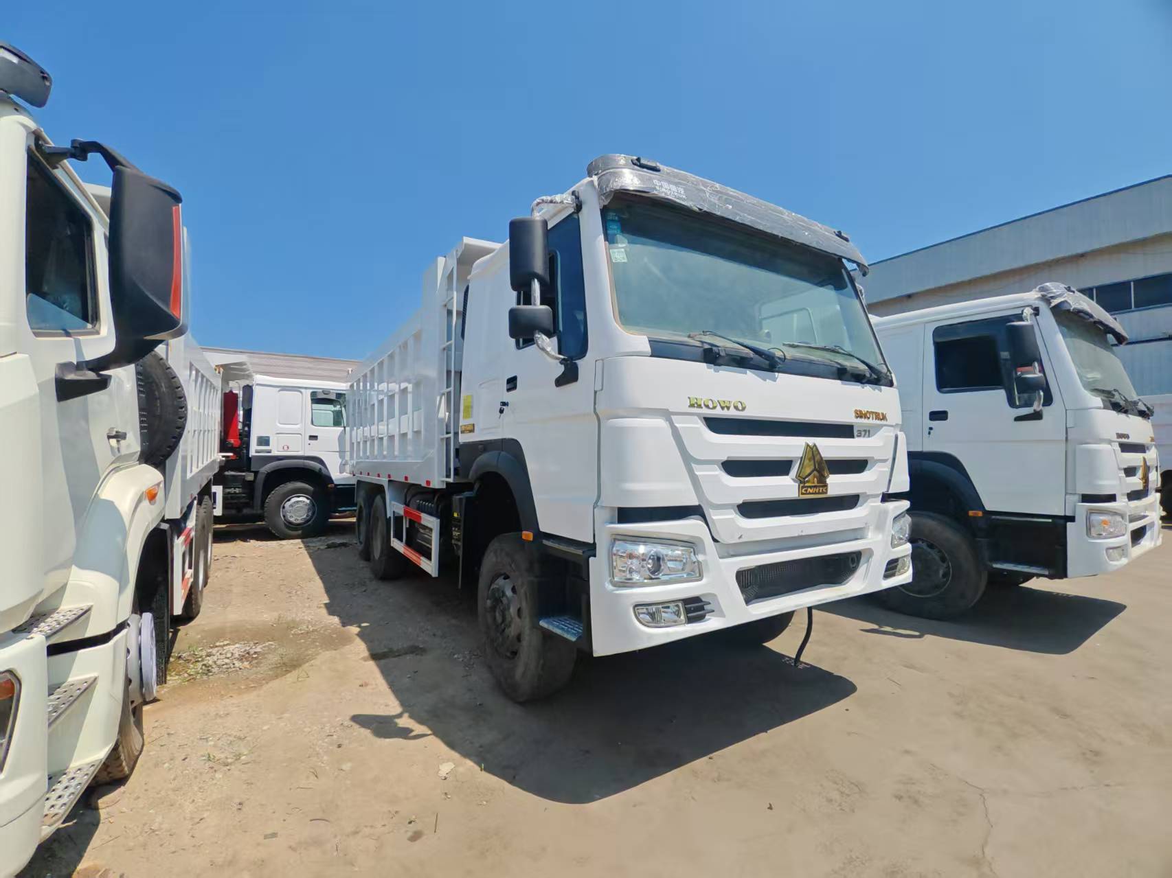 secondhand dump truck