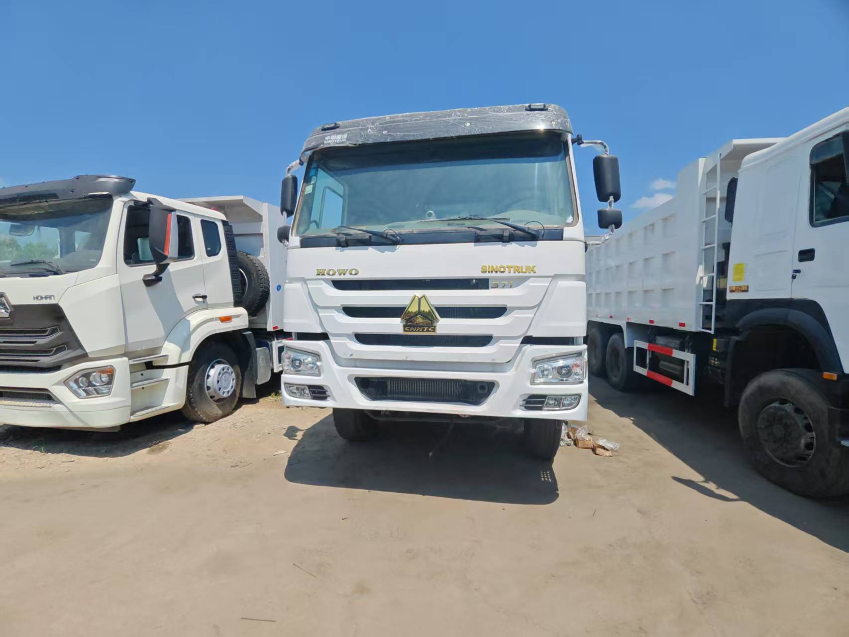 used dump truck