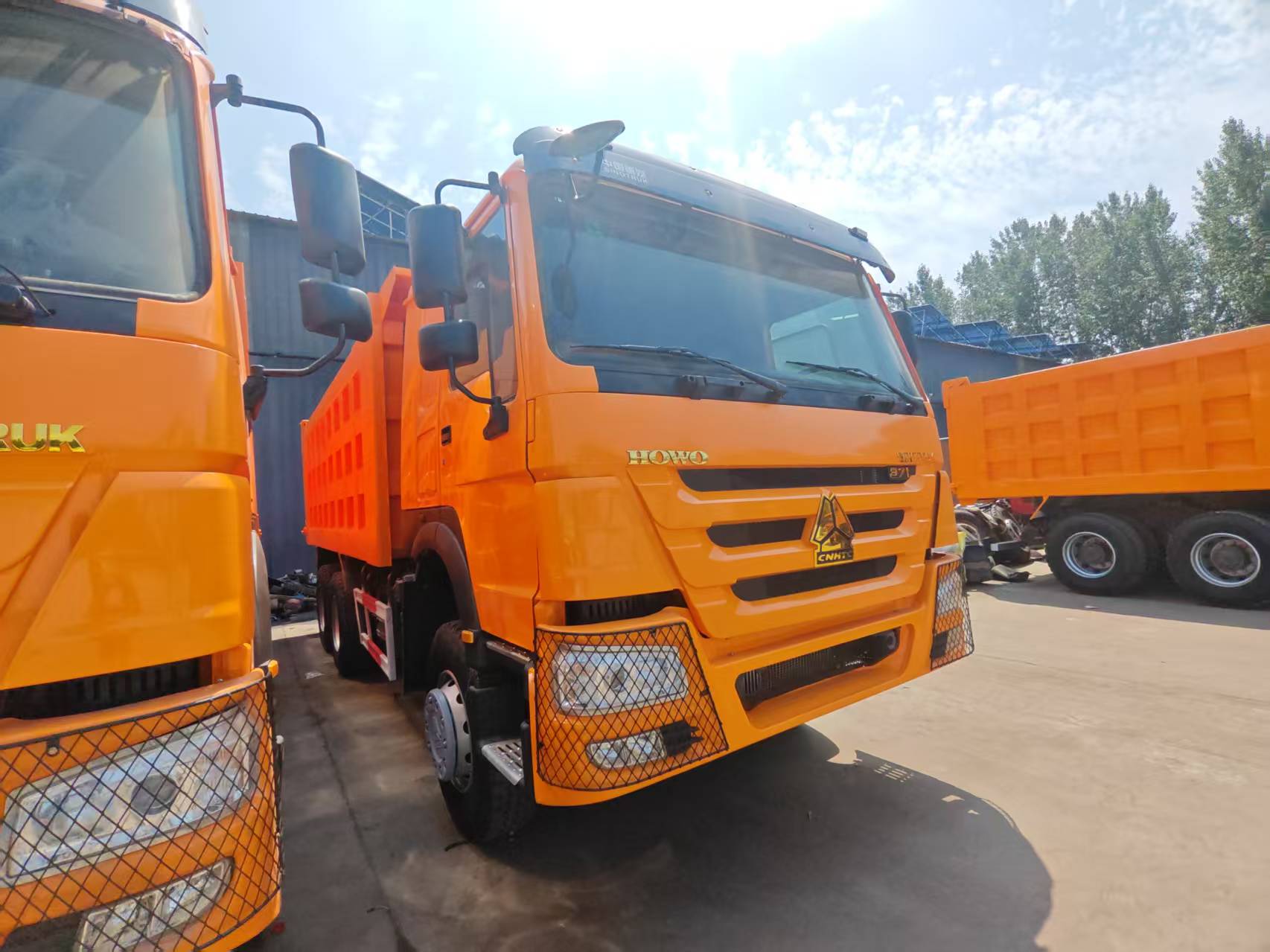 secondhand tipper truck