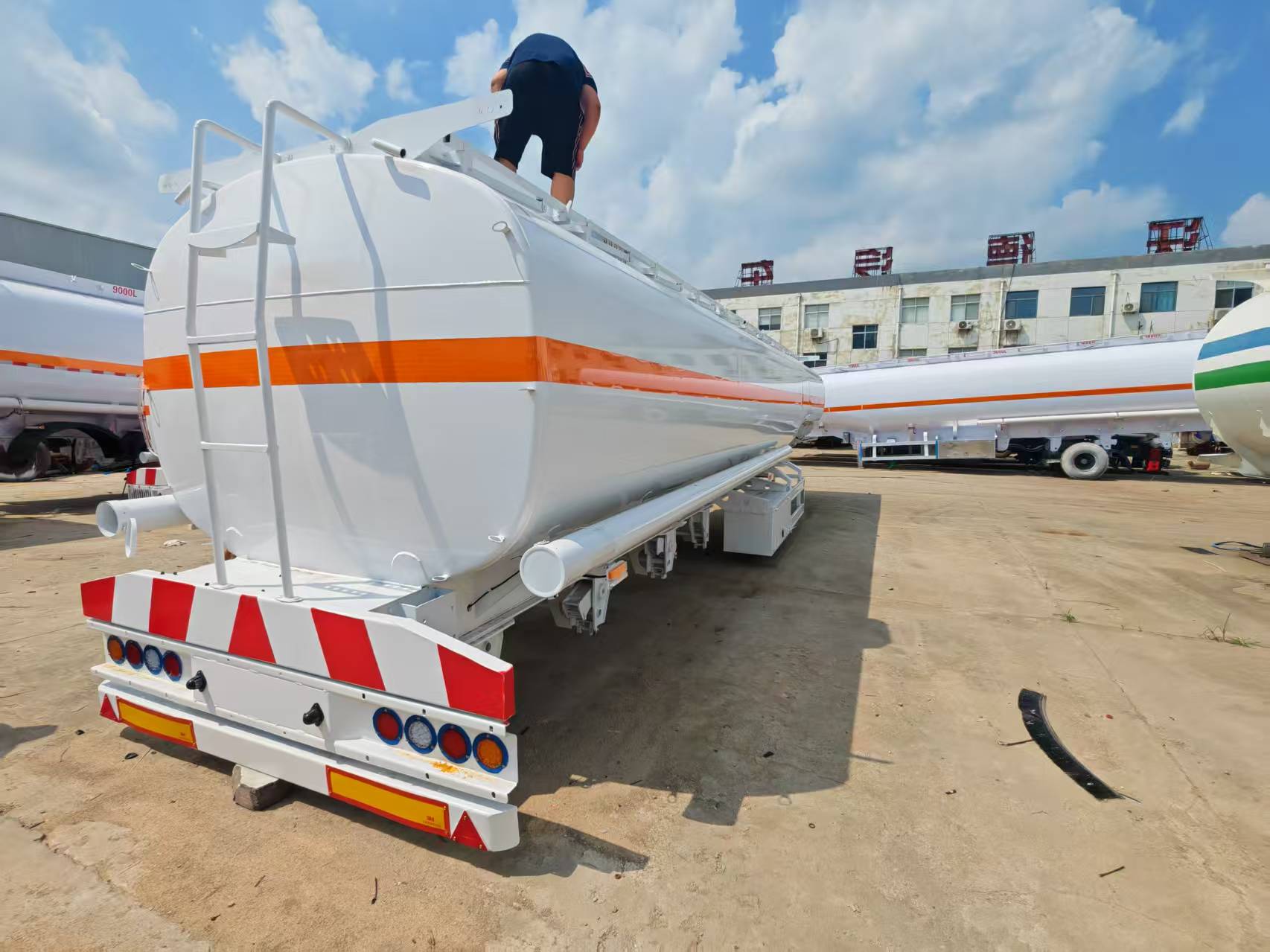50000 liters fuel tank trailer