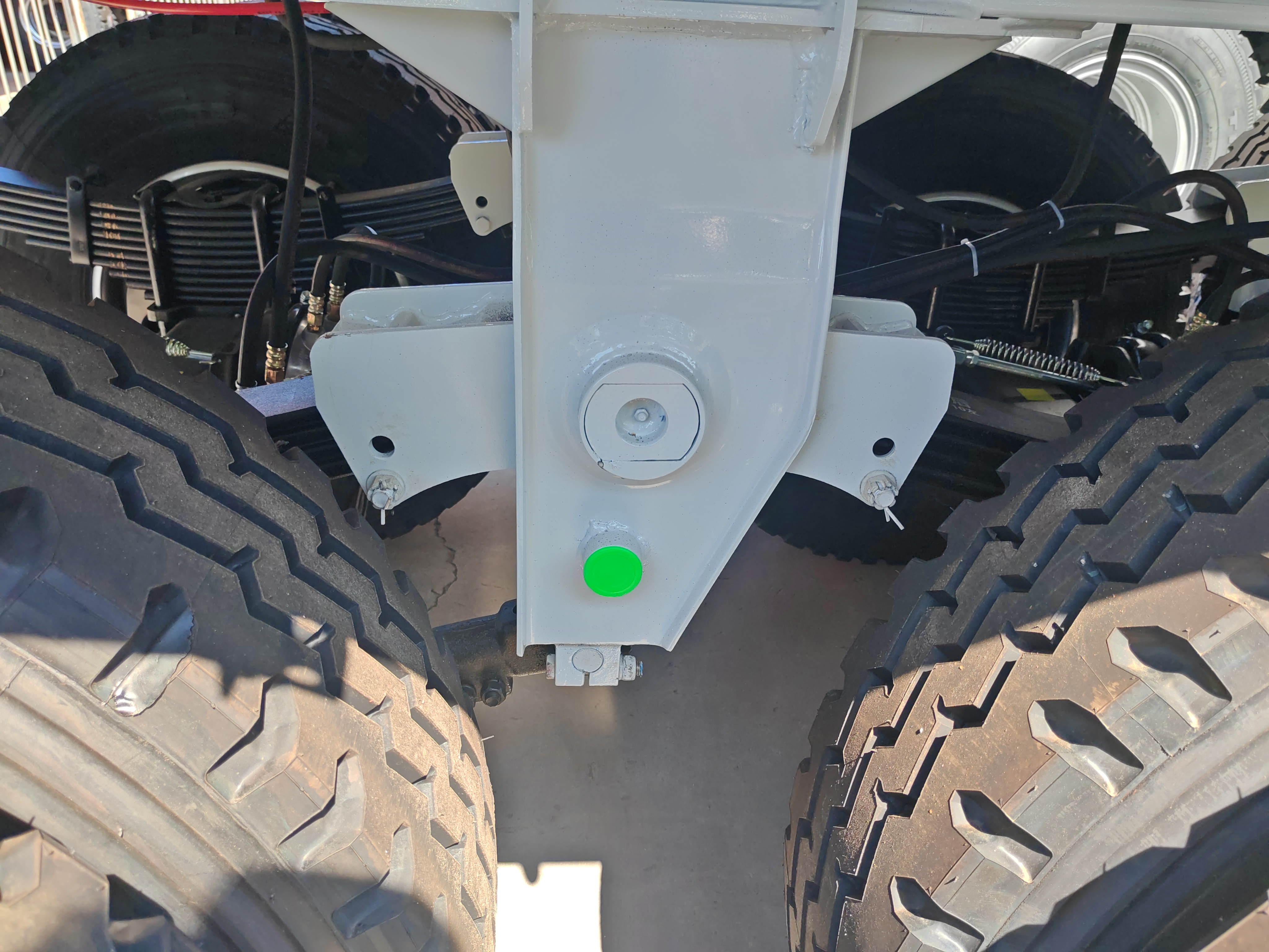 3 Axles 50 Tons Flatbed Semi Trailer Detail Picture