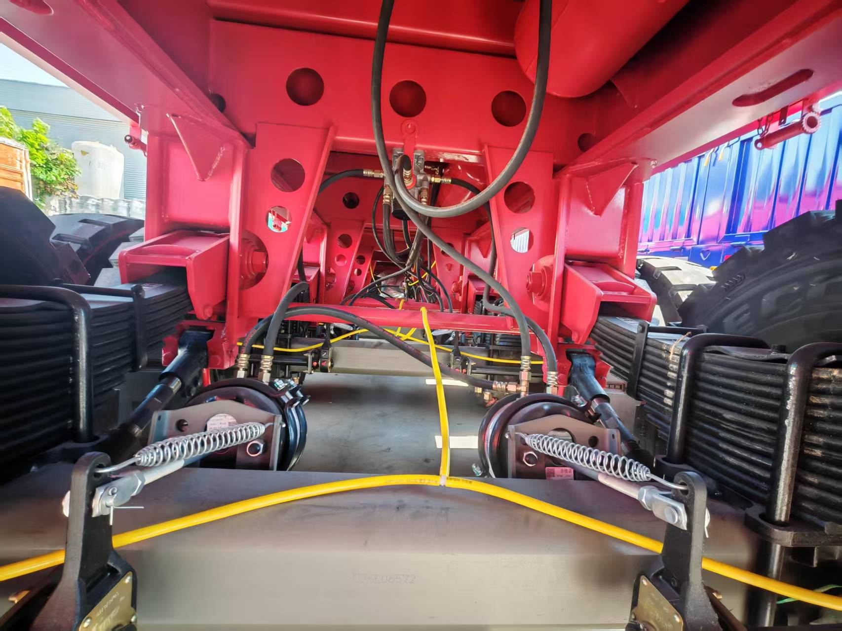 3 Axles 50 Tons Flatbed Semi Trailer Detail Picture