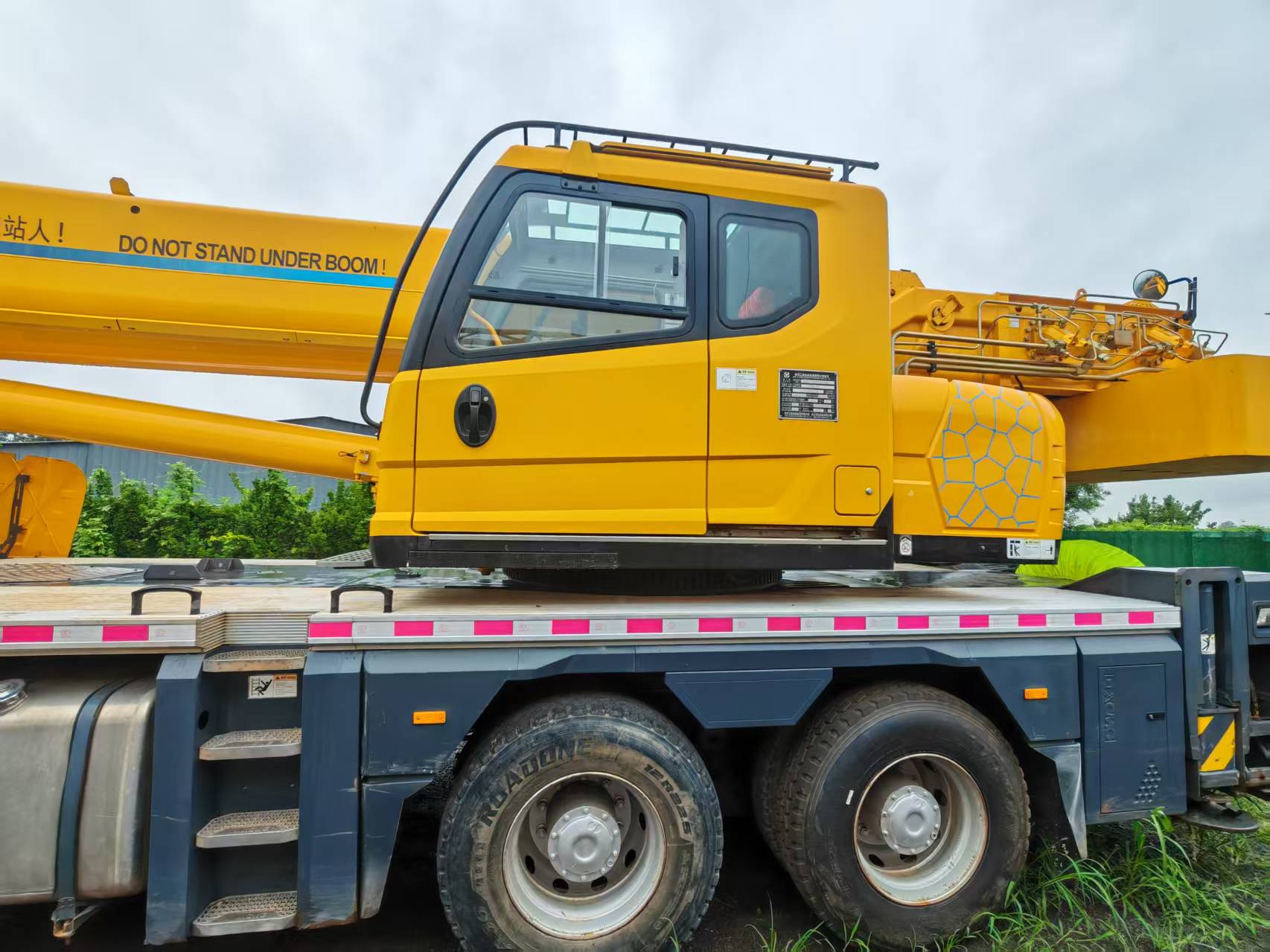 secondhand truck mount crane