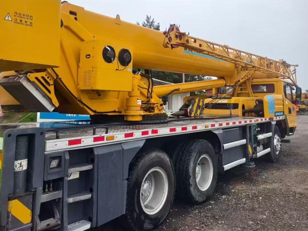 xcmg truck crane