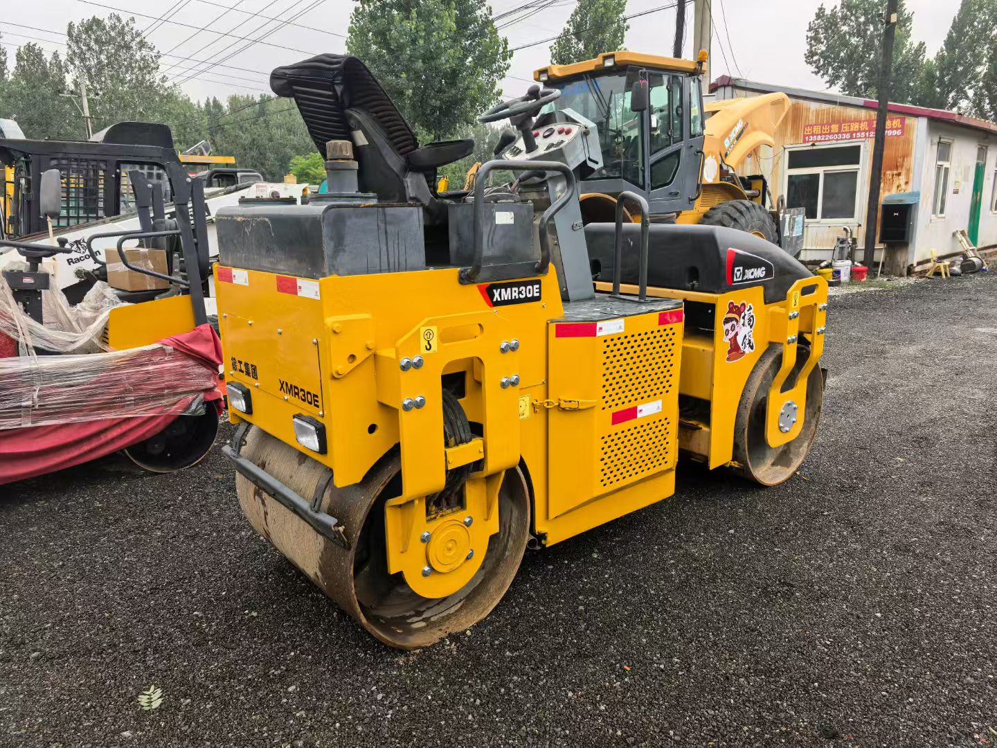 ROAD ROLLER