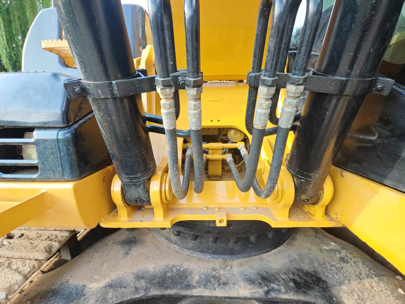 CAT 320D