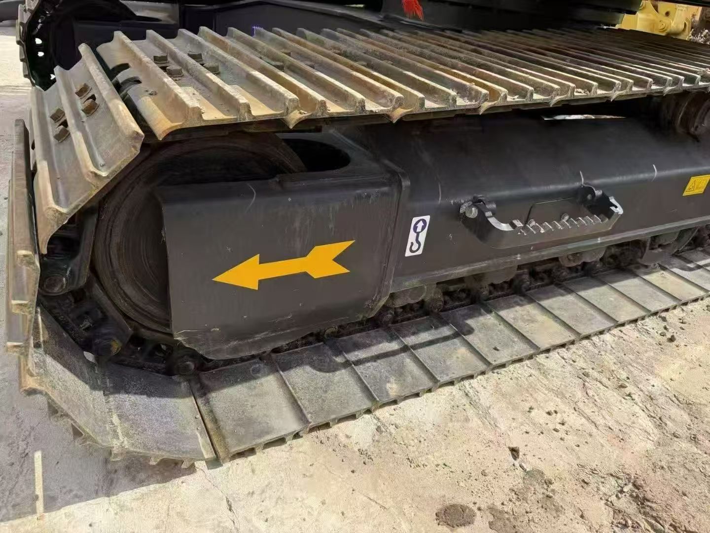 secondhand crawler excavator