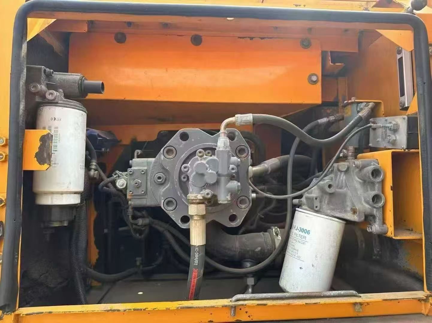 SANY SY215C