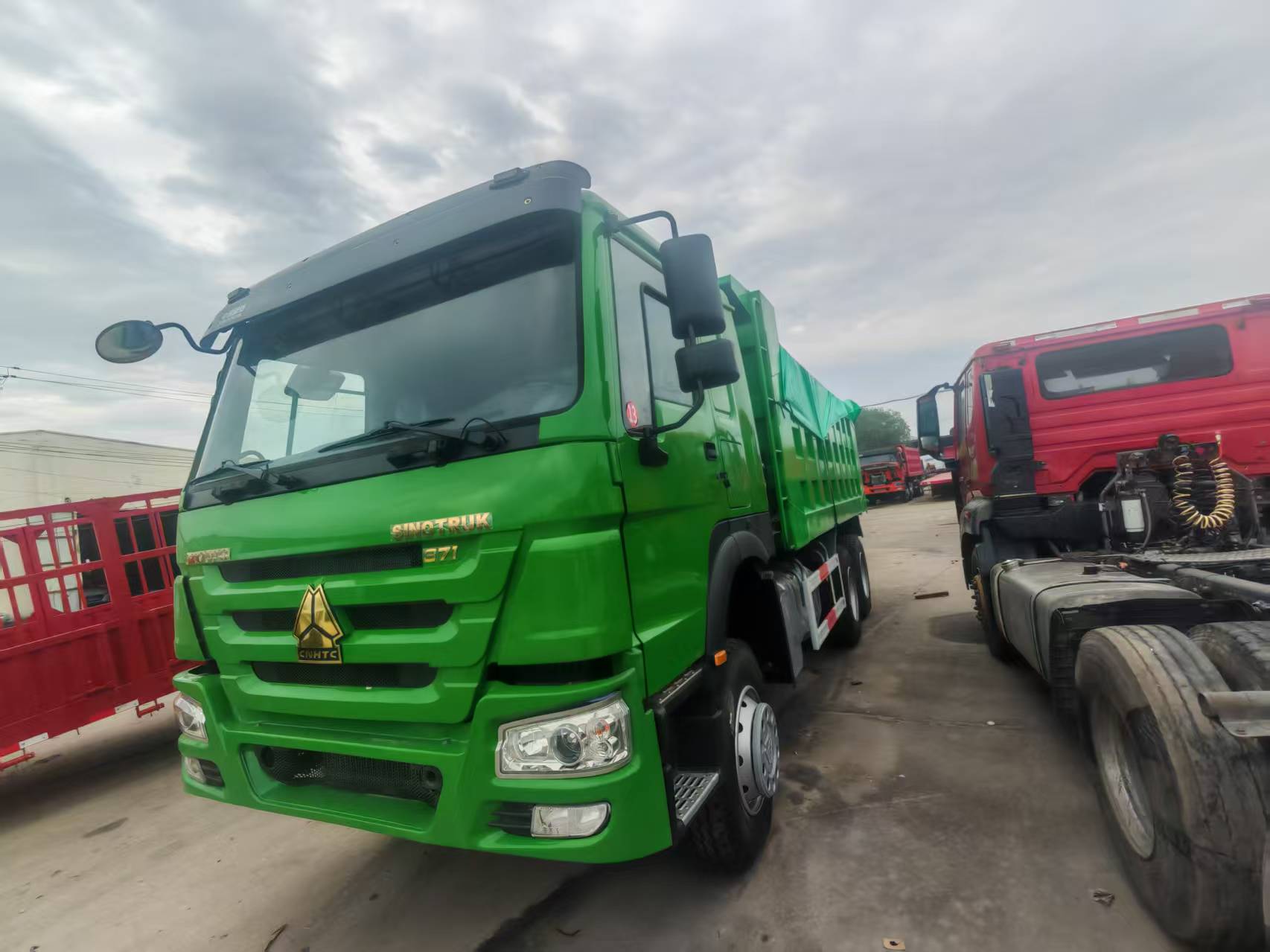 used dump truck