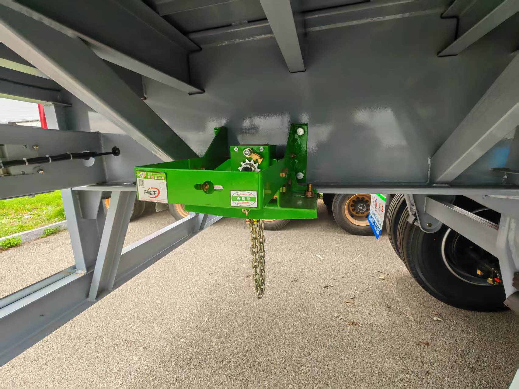 3 Axles 50 Tons Flatbed Semi Trailer Detail Picture