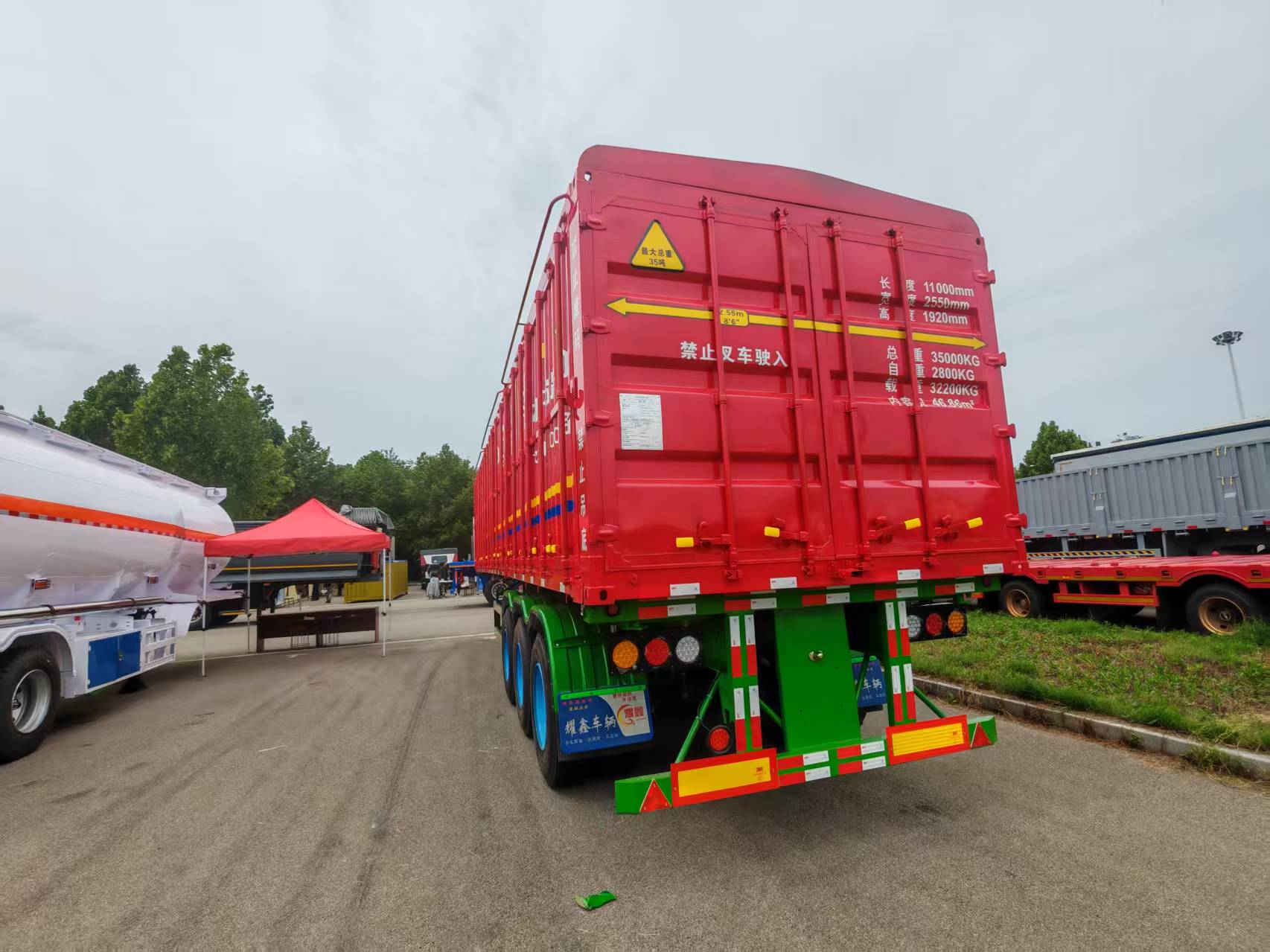 3 axles flatbed semi trailer