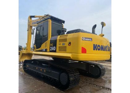 Cross-Border Engineering Machinery Order Brief: Full Record of Kenyan Customer's Purchase of KOMATSU PC240 Excavator  