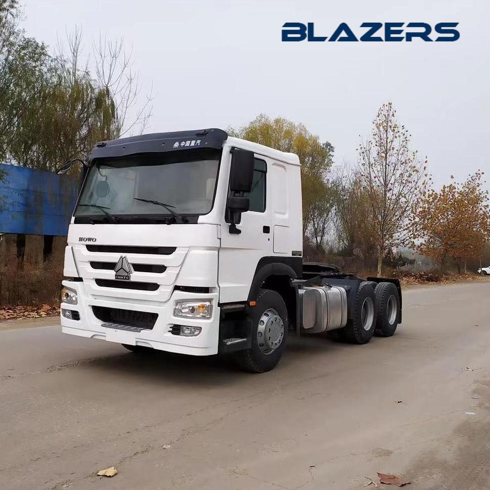Durable 371HP SINOTRUK HOWO 6X4 Tractor Truck For Tanzania