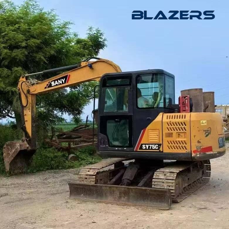 In Stock Second Hand Medium SANY SY75C Crawler Excavator for Landscaping