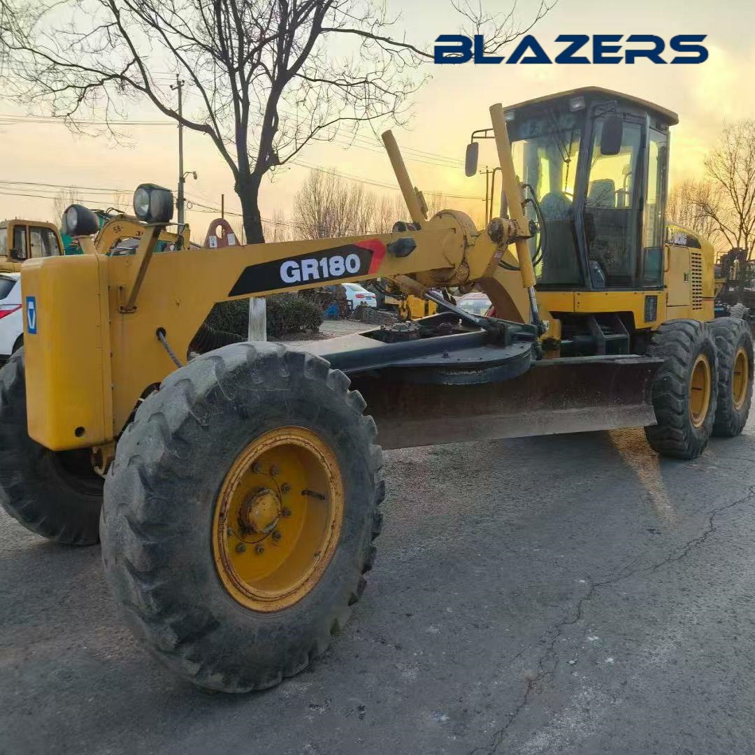 Durable 6x4 XCMG GR180III Grader for Road Construction in South America