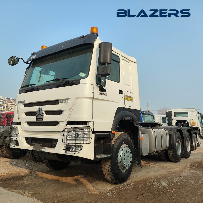 New 380HP SINOTRUCK HOWO 10 Wheels Tractor Truck To Ghana