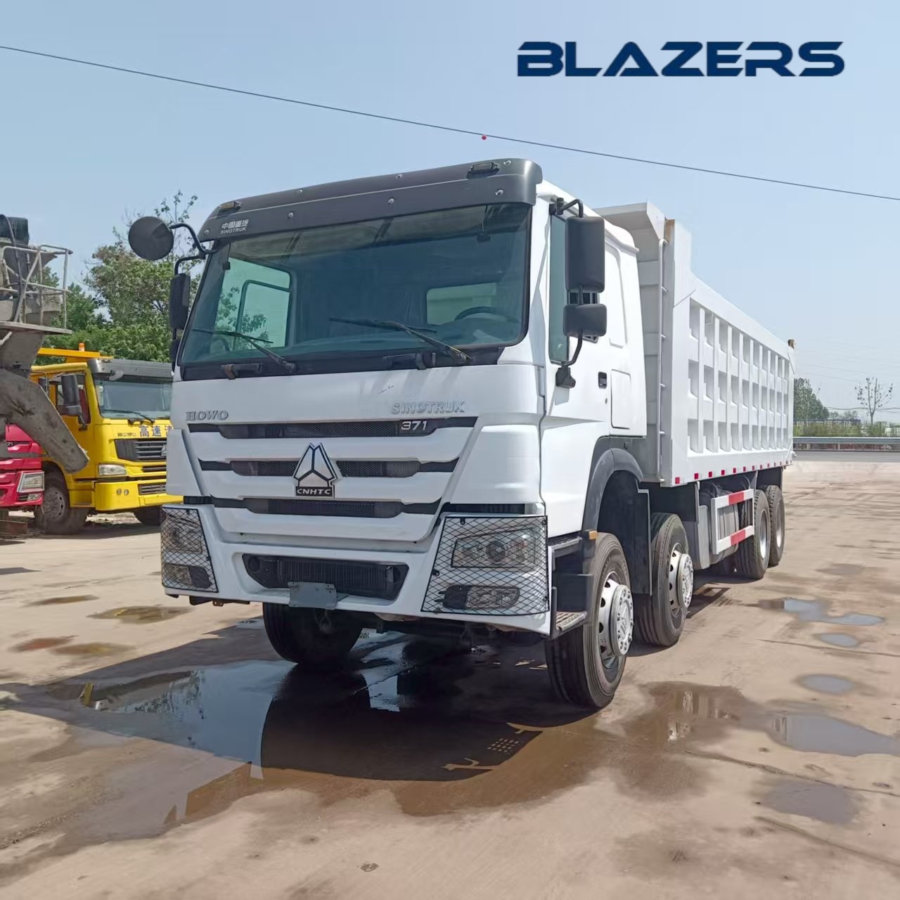 Second Hand 8X4 371HP 12 Wheel Sinotruk HOWO Dump Truck Construction Waste Transportation For Kuwait