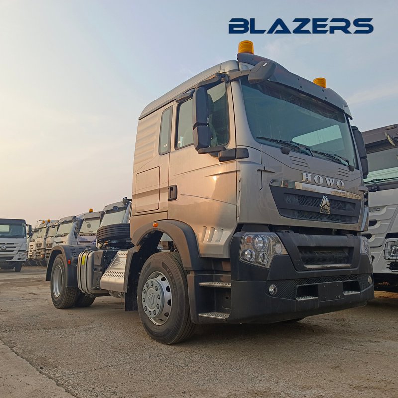 SINOTRUK HOWO TX400HP Tractor Head For Equipment Transportation