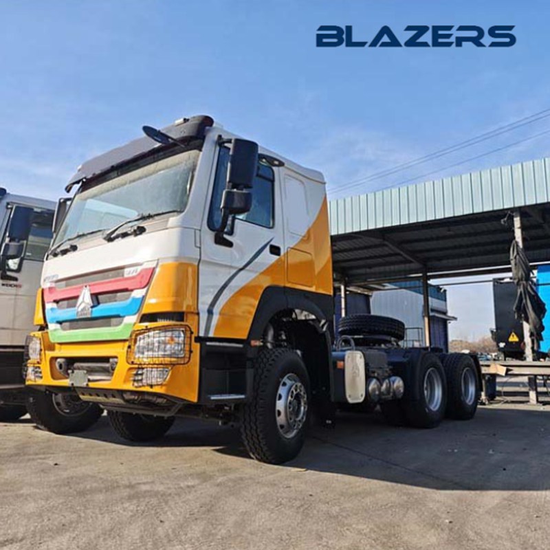 Used 371HP SINOTRUK HOWO 6X4 Truck Head To Zambia