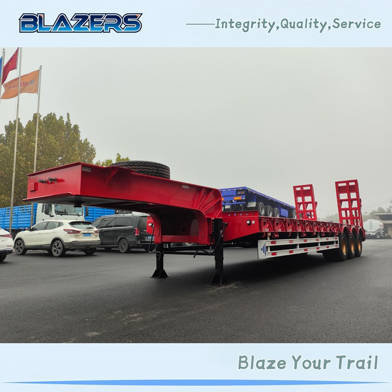 Brand New 60 Tons BLAZERS 3 Axles Lowbed Semi Trailer For  Algeri