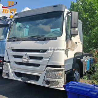 Low Price Used 371HP SINOTRUK HOWO Trailer Truck for Africa
