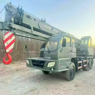 High Quality 2011 Used XCMG QY16C 16-Ton Truck Crane for Paraguay