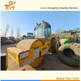 The low-priced second-hand Shangpu SR2124S double-wheel roller is suitable for road construction operations