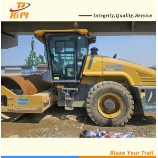 Used 22-ton XCMG XS225JS single-wheel road roller is suitable for compacting the roadbed