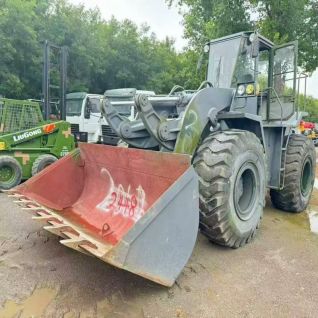 The premium-grade 5-ton class XGMA ZL50 wheel loader is engineered for optimized performance in mining operations