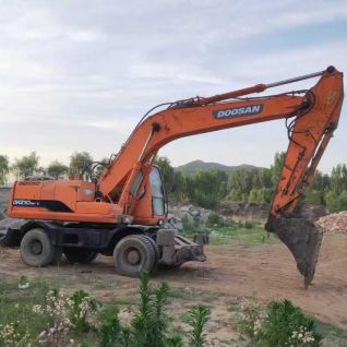 High Performance Used DOOSAN Dh210w-7 21 Ton Wheeled Excavator for Construction Work