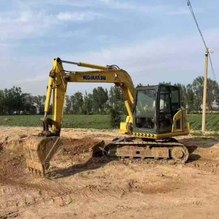 Good Quality 7TON KOMATSU PC70  Crawler Excavator For Landscaping