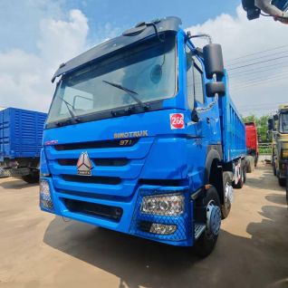 Secondhand 30-Ton HOWO 8×4 Dump Truck Suitable for Nigeria