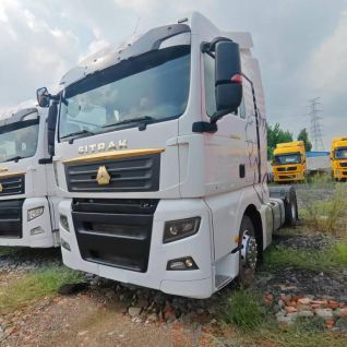 Secondhand 6 Tires SINO SITRAK 4×2 Prime Mover Truck Suitable for Malaysia