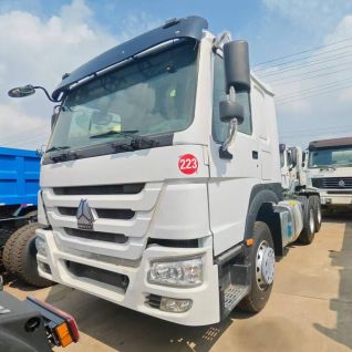 Secondhand 371HP SINOTRUK HOWO 6×4 10 Wheels Tractor Truck Suitable for  Ghana