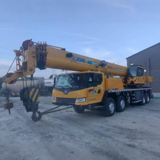 Hot Sell Used 50-Ton XCMG Truck Crane for Construction Work